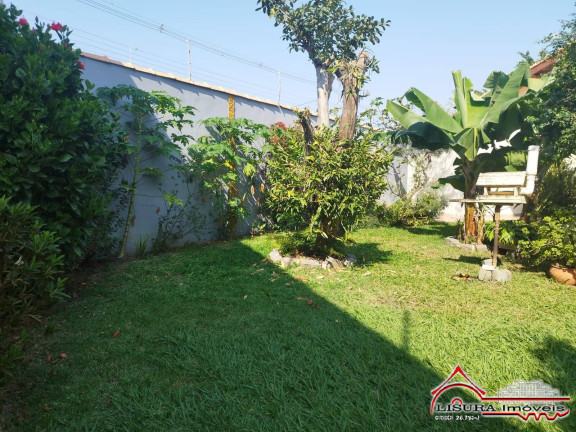 Imagem Casa com 3 Quartos à Venda, 247 m² em Jardim Santa Maria - Jacareí Imagem Casa com 3 Quartos à Venda, 247 m² em Jardim Santa Maria - Jacareí