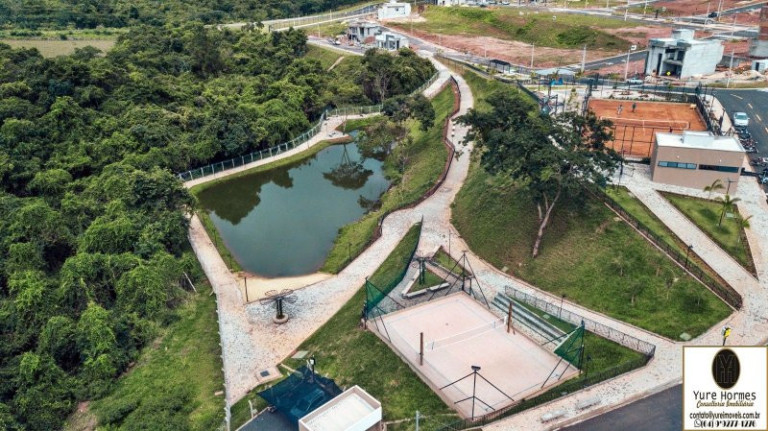Imóvel à Venda, 250 m² em Residencial Vale Da Serra - Caldas Novas