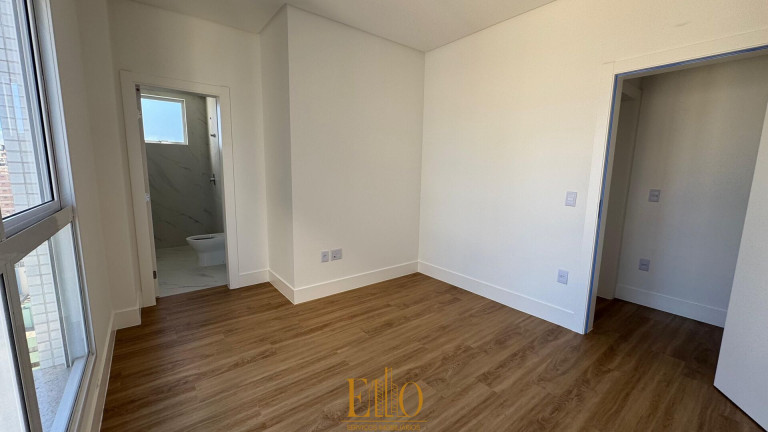 Imagem Apartamento com 4 Quartos à Venda, 197 m² em Meia Praia - Itapema Imagem Apartamento com 4 Quartos à Venda, 197 m² em Meia Praia - Itapema