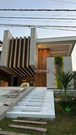 Sobrado com 4 Quartos à Venda, 305 m² em Parque Residencial Itapeti - Mogi Das Cruzes
