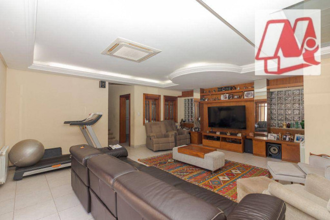 Imagem Casa com 4 Quartos à Venda, 740 m² em Partenon - Porto Alegre Imagem Casa com 4 Quartos à Venda, 740 m² em Partenon - Porto Alegre