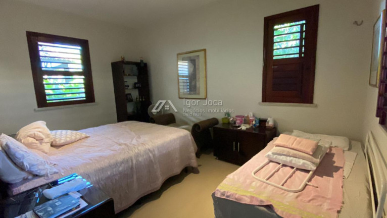 Imagem Casa com 4 Quartos à Venda, 194 m² em Centro - Eusébio