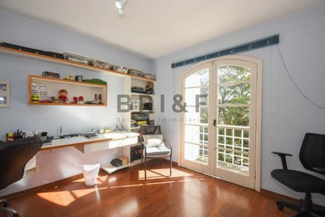Imagem Casa com 4 Quartos à Venda, 211 m² em Jardim Londrina - São Paulo Imagem Casa com 4 Quartos à Venda, 211 m² em Jardim Londrina - São Paulo