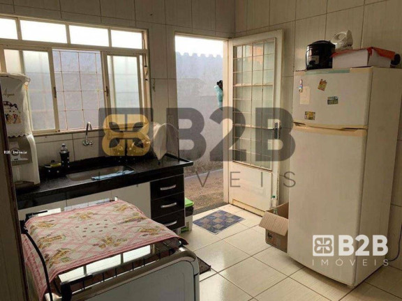 Imagem Casa com 2 Quartos à Venda, 60 m² em Jardim Silvestri - Bauru Imagem Casa com 2 Quartos à Venda, 60 m² em Jardim Silvestri - Bauru
