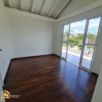 Imagem Casa com 3 Quartos à Venda, 422 m² em Vila Costa - Taubaté