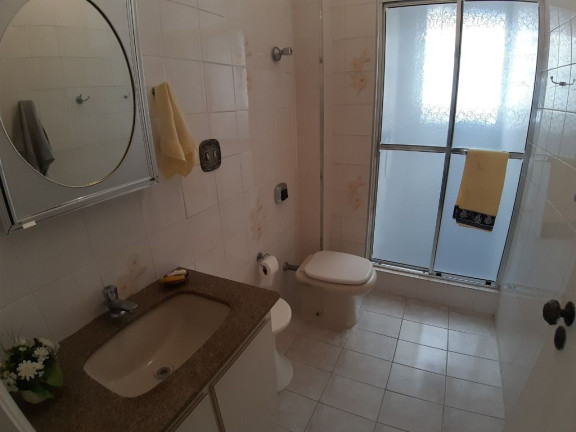 Imagem Apartamento com 2 Quartos à Venda, 65 m² em Astúrias - Guarujá