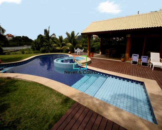 Imagem Casa com 4 Quartos à Venda, 720 m² em Lagoa Da Conceição - Florianópolis Imagem Casa com 4 Quartos à Venda, 720 m² em Lagoa Da Conceição - Florianópolis