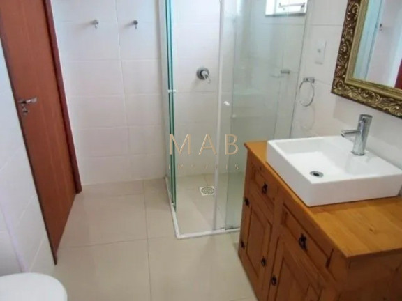 Imagem Casa com 4 Quartos à Venda, 200 m² em São João Do Rio Vermelho - Florianópolis Imagem Casa com 4 Quartos à Venda, 200 m² em São João Do Rio Vermelho - Florianópolis