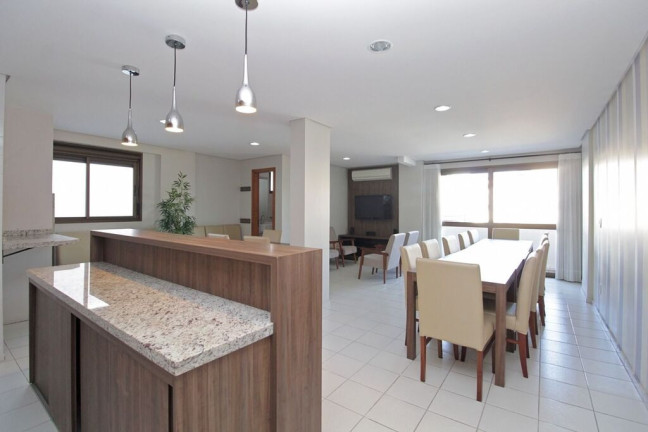 Imagem Apartamento com 2 Quartos à Venda, 69 m² em Jardim Botânico - Porto Alegre