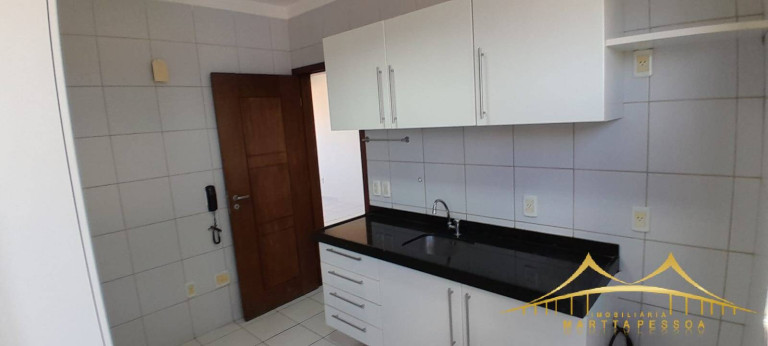 Imagem Apartamento com 3 Quartos à Venda, 100 m² em Petrópolis - Natal