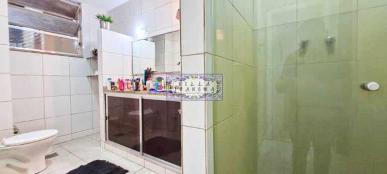 Imagem Apartamento com 4 Quartos à Venda, 150 m² em Leme - Rio De Janeiro Imagem Apartamento com 4 Quartos à Venda, 150 m² em Leme - Rio De Janeiro