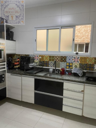 Imagem Casa com 2 Quartos à Venda, 107 m² em Marapé - Santos