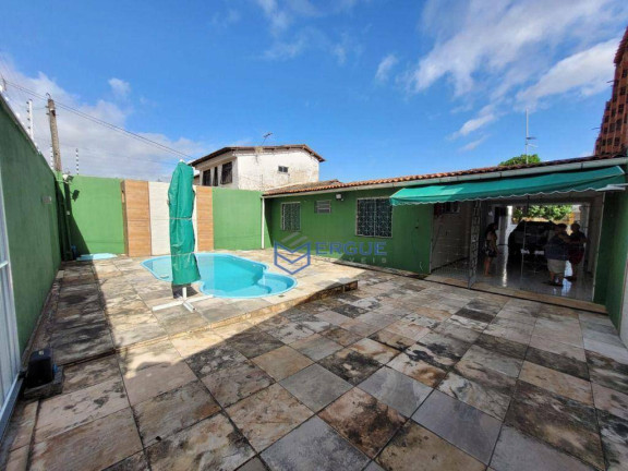 Imagem Casa com 4 Quartos à Venda, 165 m² em Itaperi - Fortaleza Imagem Casa com 4 Quartos à Venda, 165 m² em Itaperi - Fortaleza