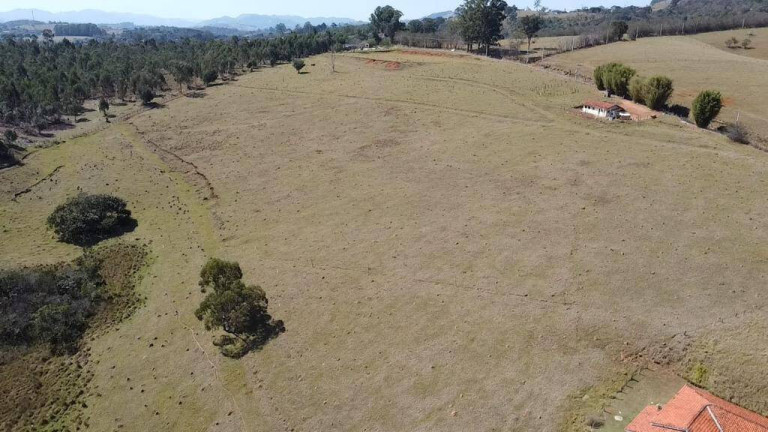 Imagem Chácara com 8 Quartos à Venda, 83.000 m² em Condomínio Novo Horizonte - Piracaia Imagem Chácara com 8 Quartos à Venda, 83.000 m² em Condomínio Novo Horizonte - Piracaia