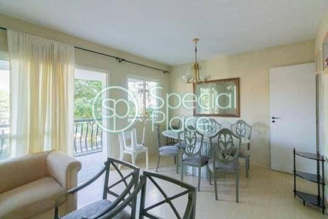 Apartamento com 3 Quartos à Venda, 140 m² em Moema Pássaros - São Paulo