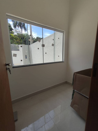 Imagem Casa com 3 Quartos à Venda, 190 m² em Jardim Ipê - Atibaia