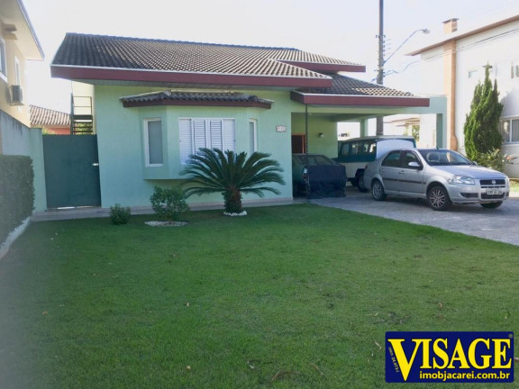 Casa com 3 Quartos à Venda, 420 m² em Vila Branca I - Jacareí