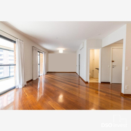 Apartamento com 3 Quartos à Venda,  em Vila Uberabinha - São Paulo