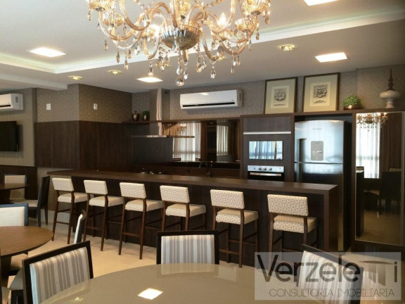 Imagem Apartamento com 4 Quartos à Venda, 140 m² em Centro - Balneário Camboriú Imagem Apartamento com 4 Quartos à Venda, 140 m² em Centro - Balneário Camboriú