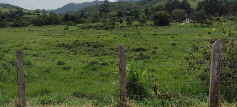 Imagem Fazenda à Venda, 150 m² em Parque Das Alamedas - Guaratinguetá
