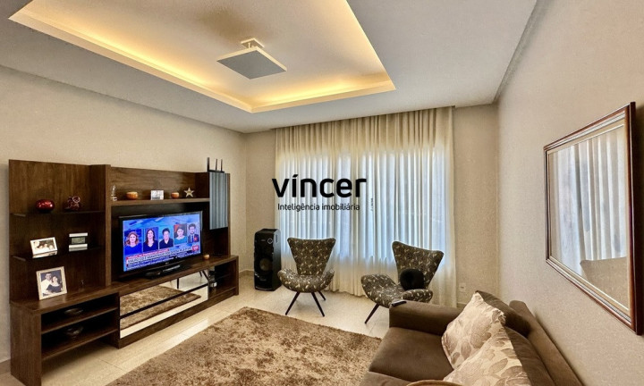 Imagem Casa com 4 Quartos à Venda, 287 m² em Jardins Valência - Goiânia Imagem Casa com 4 Quartos à Venda, 287 m² em Jardins Valência - Goiânia