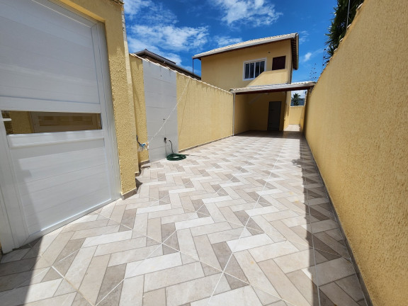 Imagem Casa com 2 Quartos à Venda, 75 m² em Balneário Marazul - Itanhaém Imagem Casa com 2 Quartos à Venda, 75 m² em Balneário Marazul - Itanhaém