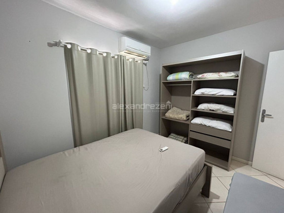 Imagem Apartamento com 2 Quartos para Temporada, 50 m² em Bombas - Bombinhas Imagem Apartamento com 2 Quartos para Temporada, 50 m² em Bombas - Bombinhas