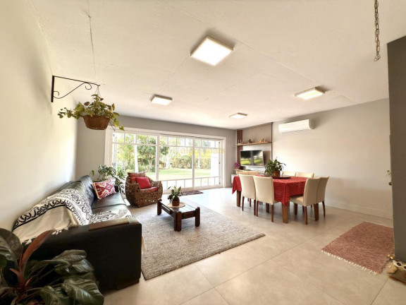 Imagem Casa com 3 Quartos à Venda, 288 m² em C.c.i- Extenção Atlantida Ii - Xangri-lá Imagem Casa com 3 Quartos à Venda, 288 m² em C.c.i- Extenção Atlantida Ii - Xangri-lá
