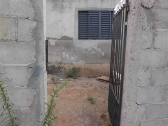 Imagem Casa com 2 Quartos à Venda, 150 m² em Jd. Colonia - Jacareí