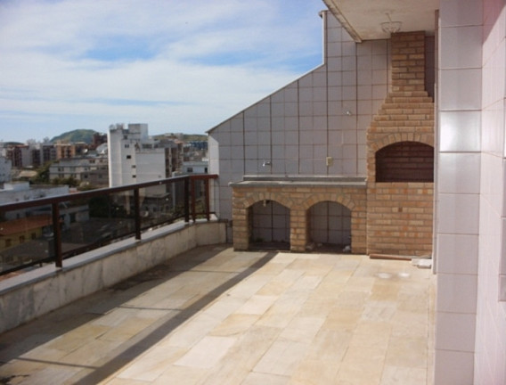 Cobertura com 4 Quartos para Temporada,  em Centro - Cabo Frio
