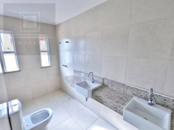 Imagem Casa de Condomínio com 4 Quartos à Venda, 280 m² em Pires Façanha - Eusébio