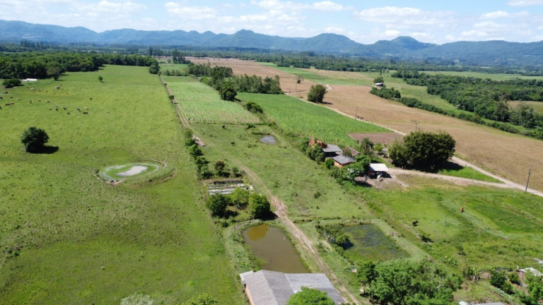 Imagem Chácara com 2 Quartos à Venda, 68.000 m² em Zona Rural - Vale Do Sol Imagem Chácara com 2 Quartos à Venda, 68.000 m² em Zona Rural - Vale Do Sol