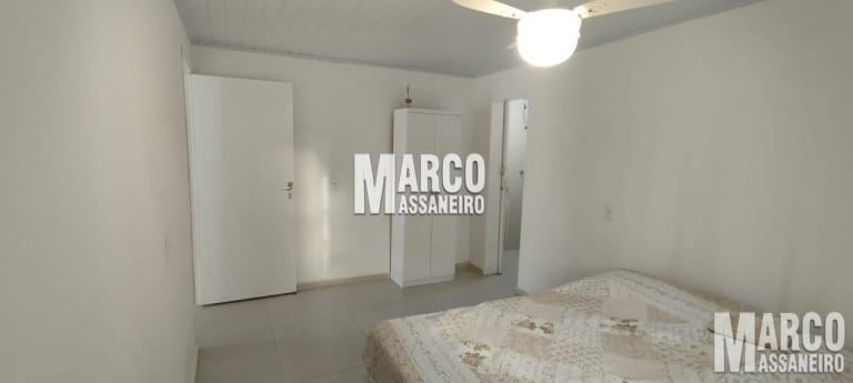 Imagem Casa com 3 Quartos à Venda, 510 m² em Centro - Balneário Barra Do Sul Imagem Casa com 3 Quartos à Venda, 510 m² em Centro - Balneário Barra Do Sul
