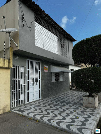 Casa com 3 Quartos à Venda, 231 m² em Ponta Grossa - Maceió