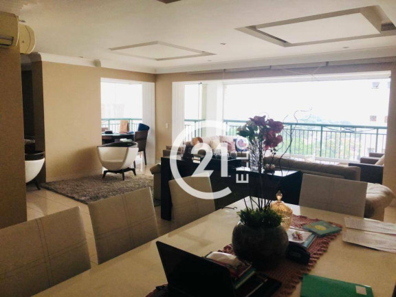 Apartamento com 3 Quartos para Alugar, 191 m² em Jardim Paulista - São Paulo