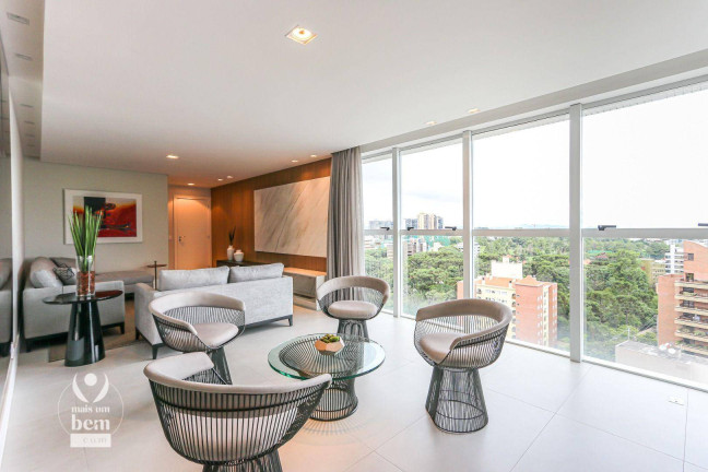Imagem Apartamento com 3 Quartos à Venda, 176 m² em Cabral - Curitiba