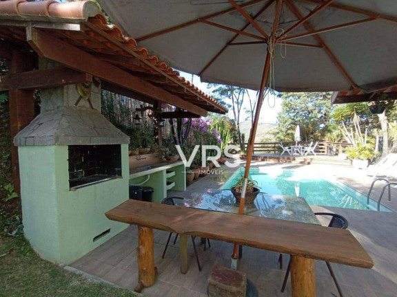 Imagem Casa com 5 Quartos à Venda, 260 m² em Albuquerque - Teresópolis Imagem Casa com 5 Quartos à Venda, 260 m² em Albuquerque - Teresópolis