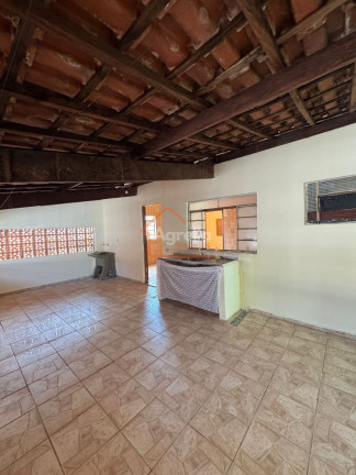 Imagem Casa com 4 Quartos à Venda, 250 m² em Jardim Artigiane - Mogi Guaçu Imagem Casa com 4 Quartos à Venda, 250 m² em Jardim Artigiane - Mogi Guaçu