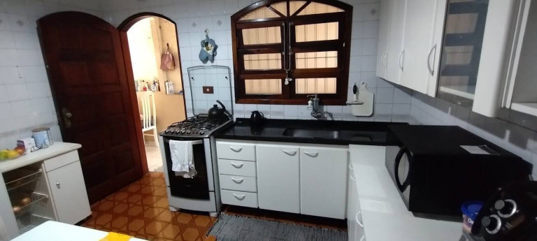 Imagem Casa com 4 Quartos à Venda, 135 m² em Jardim Dona Sinhá - São Paulo Imagem Casa com 4 Quartos à Venda, 135 m² em Jardim Dona Sinhá - São Paulo