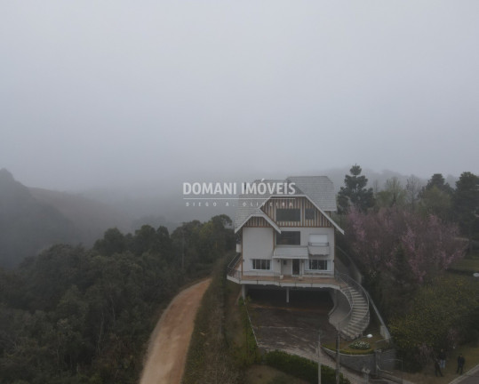 Imagem Casa com 6 Quartos à Venda, 798 m² em Região Do Alto Do Capivari - Campos Do Jordão