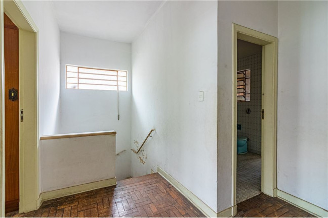 Imagem Casa à Venda, em Perdizes - São Paulo Imagem Casa à Venda, em Perdizes - São Paulo