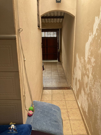 Imagem Casa com 4 Quartos à Venda, 185 m² em Vila Scarpelli - Santo André Imagem Casa com 4 Quartos à Venda, 185 m² em Vila Scarpelli - Santo André