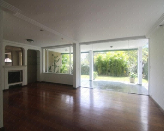 Imagem Casa com 4 Quartos à Venda, 260 m² em Jardim Morumbi - São Paulo Imagem Casa com 4 Quartos à Venda, 260 m² em Jardim Morumbi - São Paulo