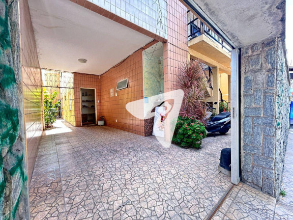 Imagem Casa com 8 Quartos à Venda, 342 m² em Rodolfo Teófilo - Fortaleza Imagem Casa com 8 Quartos à Venda, 342 m² em Rodolfo Teófilo - Fortaleza