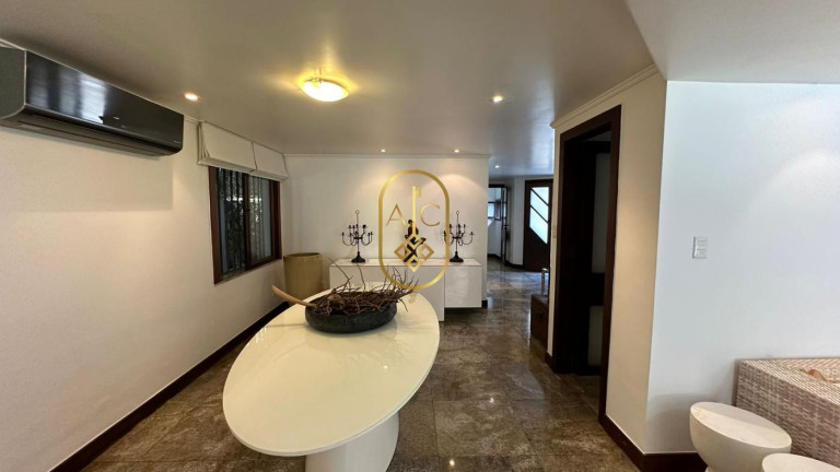 Imagem Casa de Condomínio com 4 Quartos à Venda, 1.500 m² em Federação - Salvador