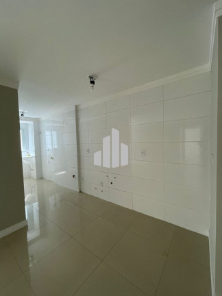 Imagem Apartamento com 2 Quartos à Venda, 72 m² em Centro - Torres