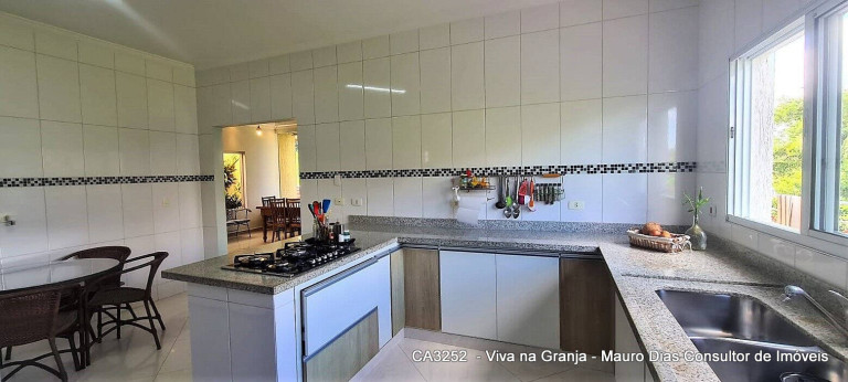 Imagem Casa com 5 Quartos à Venda, 1.006 m² em Vila Hortência - Cotia Imagem Casa com 5 Quartos à Venda, 1.006 m² em Vila Hortência - Cotia