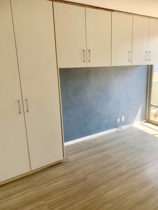 Imagem Imóvel com 2 Quartos à Venda, 87 m² em Laranjeiras - Rio De Janeiro Imagem Imóvel com 2 Quartos à Venda, 87 m² em Laranjeiras - Rio De Janeiro