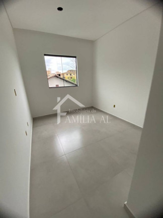 Imagem Casa com 3 Quartos à Venda, 113 m² em Iririú - Joinville Imagem Casa com 3 Quartos à Venda, 113 m² em Iririú - Joinville