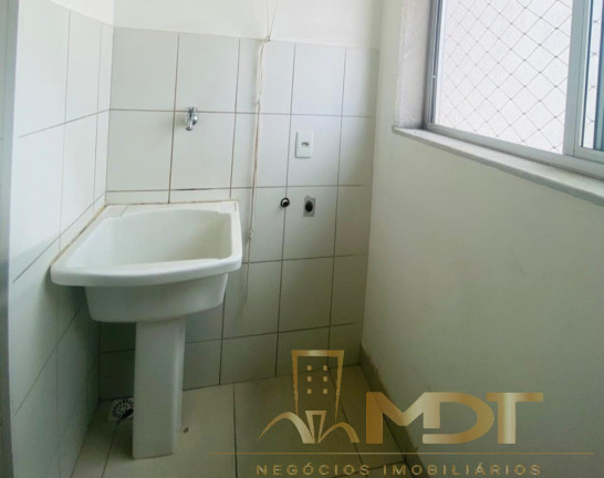 Imagem Apartamento com 3 Quartos à Venda, 70 m² em Heliópolis - Belo Horizonte